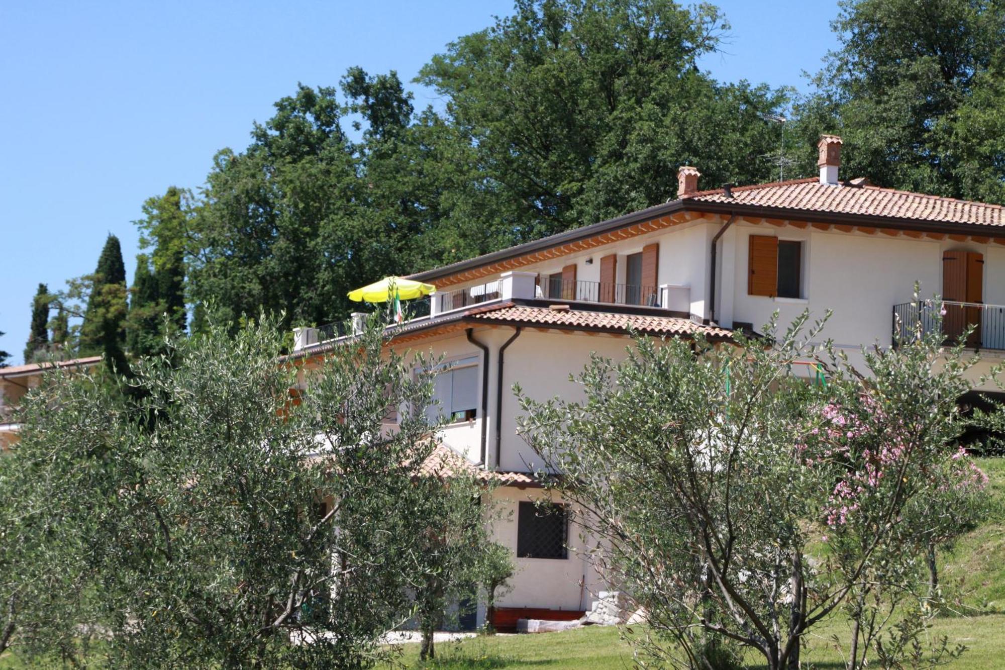Agriturismo Nonna Bettina Moniga del Garda Exterior photo